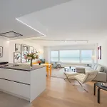 Lecomte - Oceanfront 206 Apartamento