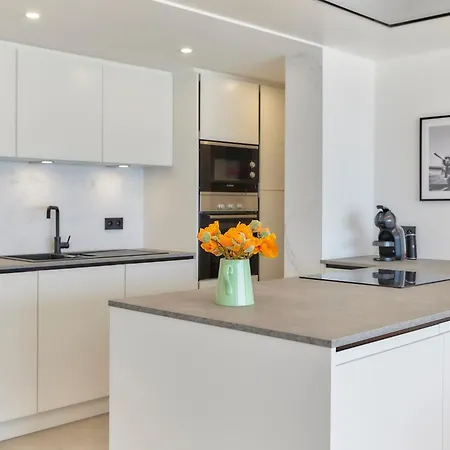 Apartment Lecomte - Oceanfront 206 Ostend