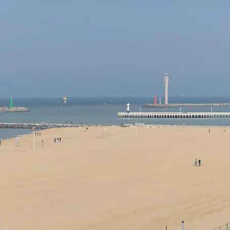 Lecomte - Oceanfront 206 Apartment *